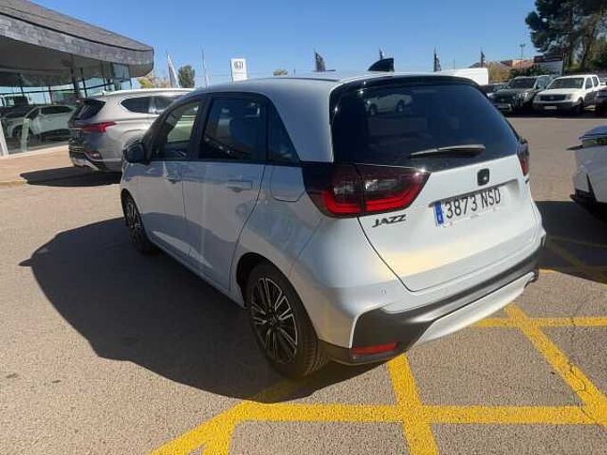 Honda Jazz ADVANCE