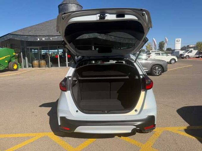 Honda Jazz ADVANCE