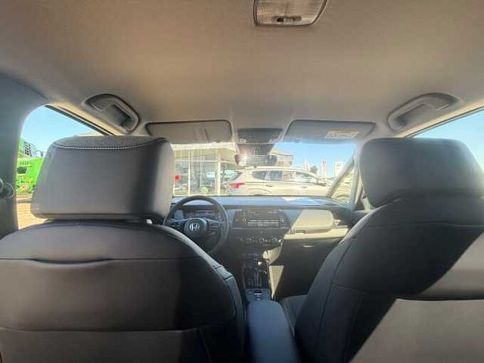 Honda Jazz ADVANCE